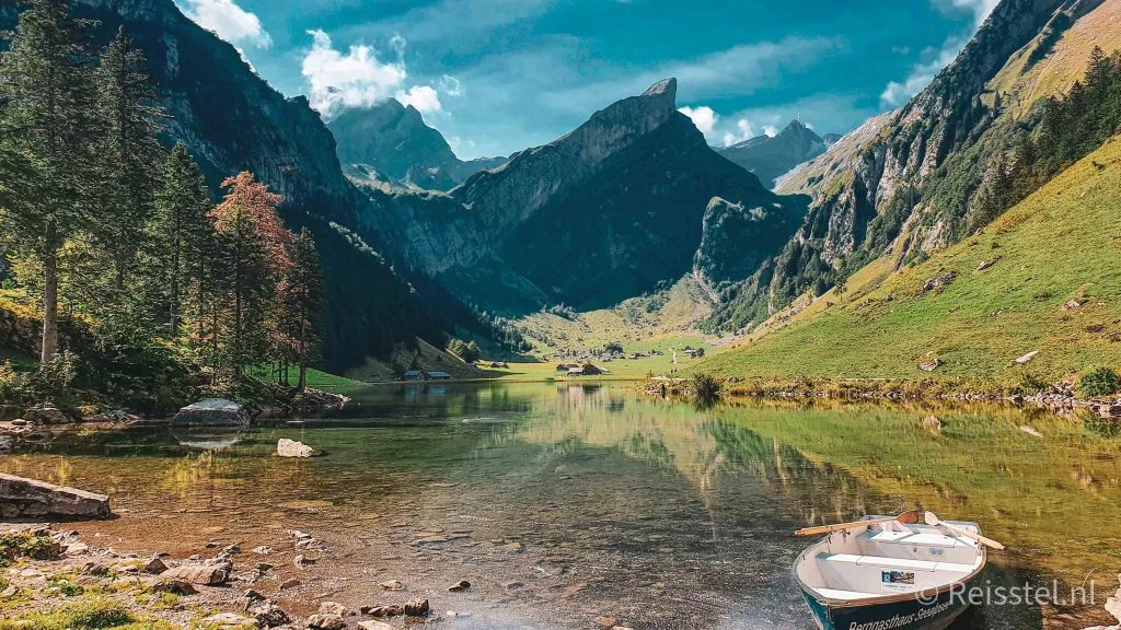 Appenzell Zwitserland 6x highlights voor jouw zomervakantie | varen Seealpsee