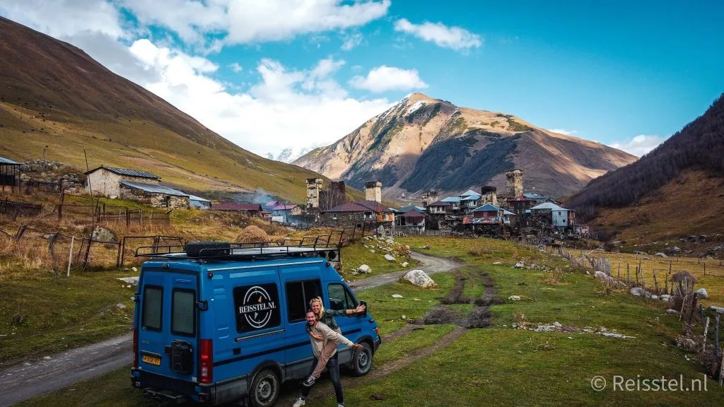 Reisstel.nl | Van Nederland naar Japan met de camper: de regels die niemand je vertelt Bezienswaardigheden Georgië header