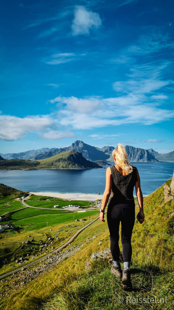 Mannen hike | Lofoten, Noorwegen | Hike pad Lisa