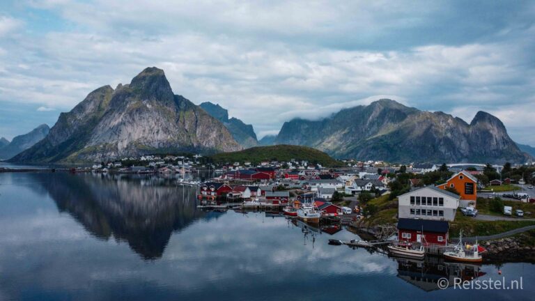 Reinebringen hike | Lofoten | Noorwegen | Header