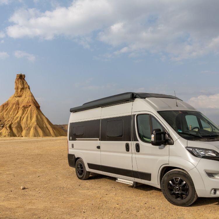 Reisstel.nl | Bus of camper laten ombouwen, zelf klussen of fabriekscamper