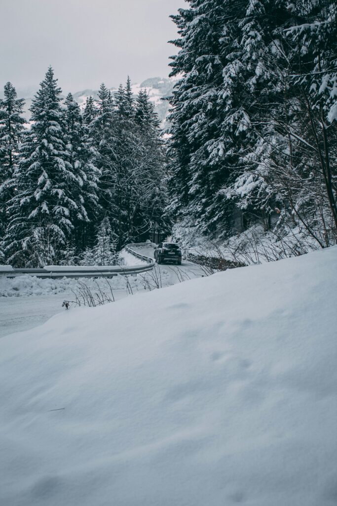 Reisstel.nl | Wat moet je meenemen op wintersport? Onze wintersport paklijst met dé winteruitrusting van 2025.