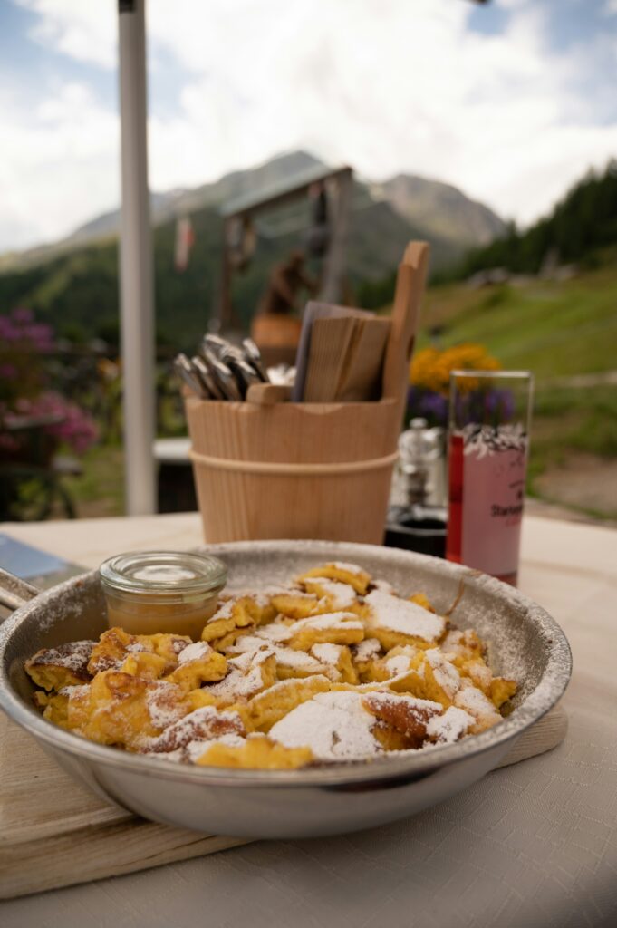 Culinair genieten in de Dolomieten | Kaiserschmarrn | Babette Landmesser | Unsplash